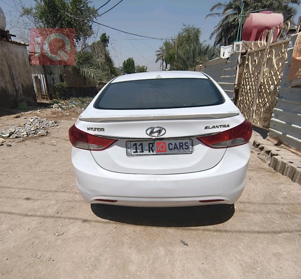 هيونداي النترا
